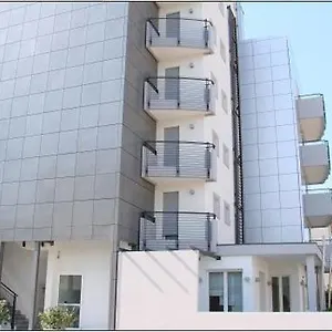  Hotel apartamentowy Royal